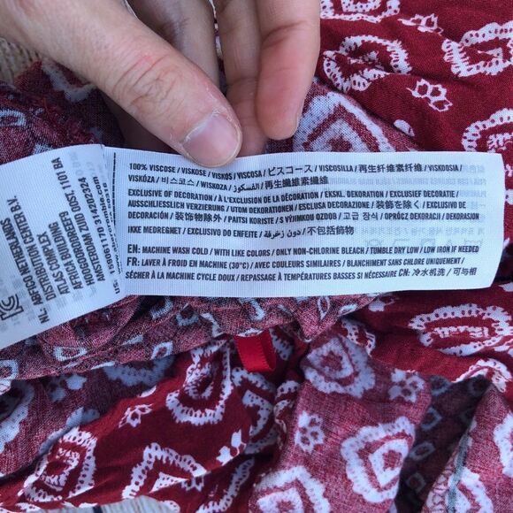 A&F Abercrombie and Fitch Red Paisley Off the Shoulder Romper Boho Size S - Picture 4 of 5